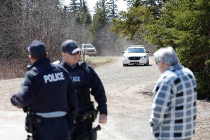 Стало известно о смерти устроившего массовую стрельбу в Канаде - lenta.ru - Канада - Шотландия - провинция Новая