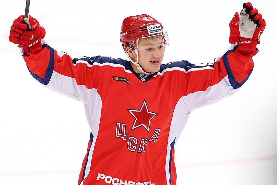 Бывший главный тренер сборной России оценил перспективы кузбасского хоккеиста в НХЛ