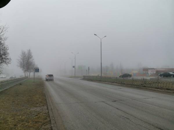 В Нижневартовске из-за тумана пассажиры не могут улететь в Уфу, Тюмень, Омск