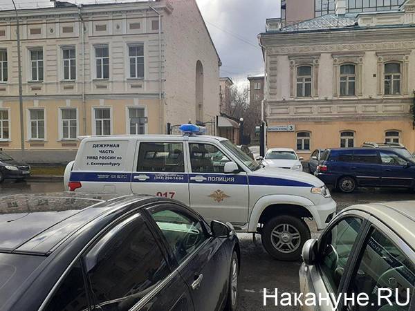 В Екатеринбурге за выходные силовиками собрано 104 материала о нарушении самоизоляции