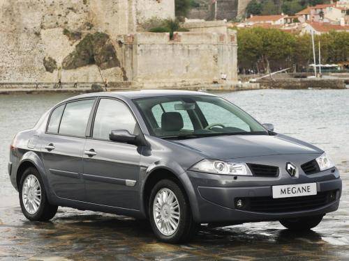 Почему выгодно выложить 270 000 рублей за Renault Megane второго поколения