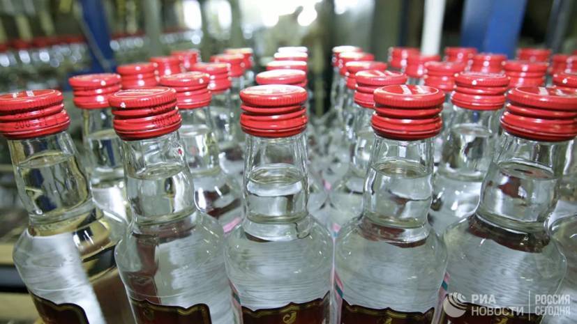 В России зафиксировано снижение спроса на водку