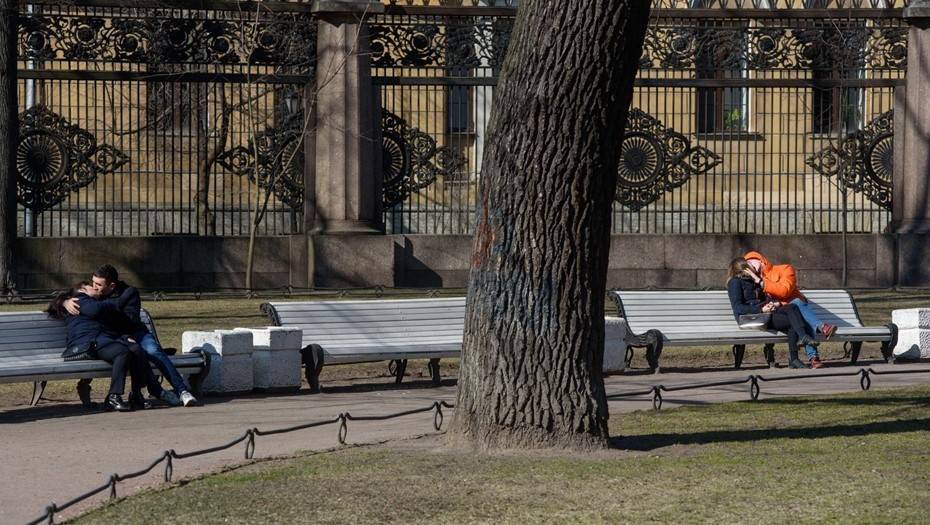 Более 300 дел о нарушении самоизоляции зарегистрировали в Петербурге