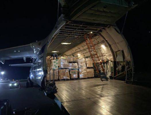Российский самолет доставил медпомощь из Китая в Молдавию
