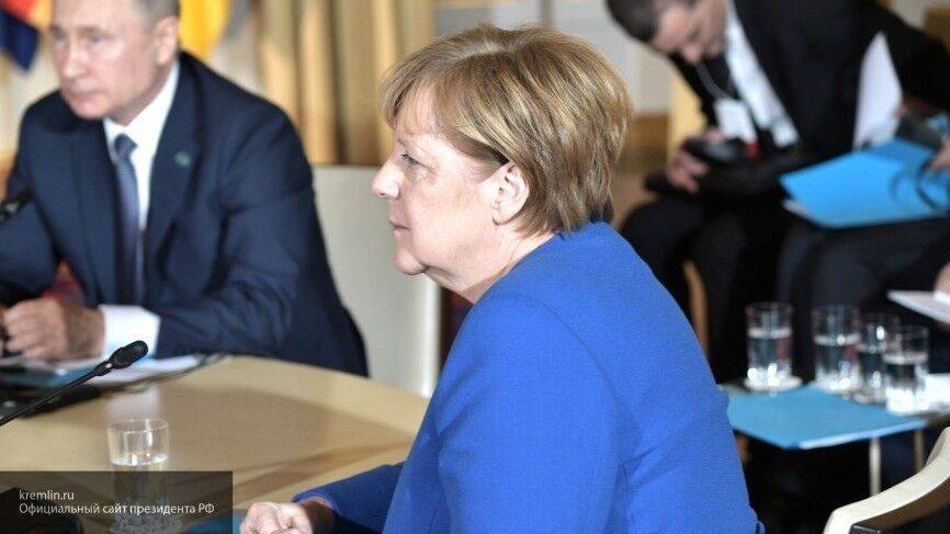 Меркель опасается, что ослабление мер против COVID-19 приведет к росту заражений в ФРГ