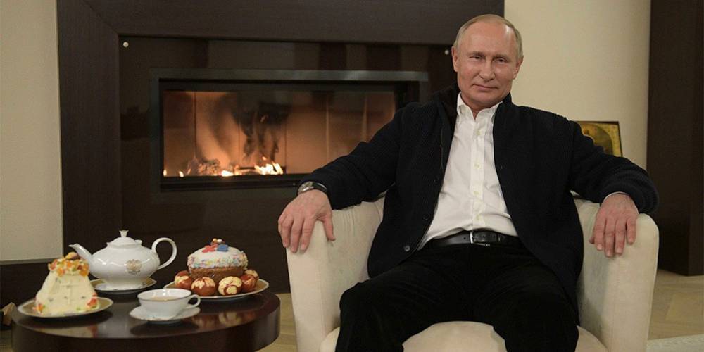 Владимир Путин разрешил ездить с просроченными правами до лета