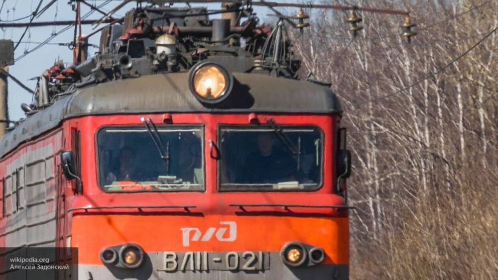 Молодая девушка погибла под колесами поезда в Новочеркасске