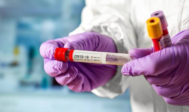 Туристов во всем мире могут обязать предоставлять результаты тестов на коронавирус
