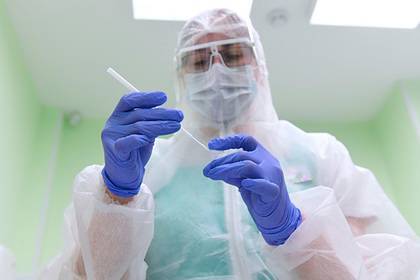 Путин поручил ускорить регистрацию вакцины от коронавируса