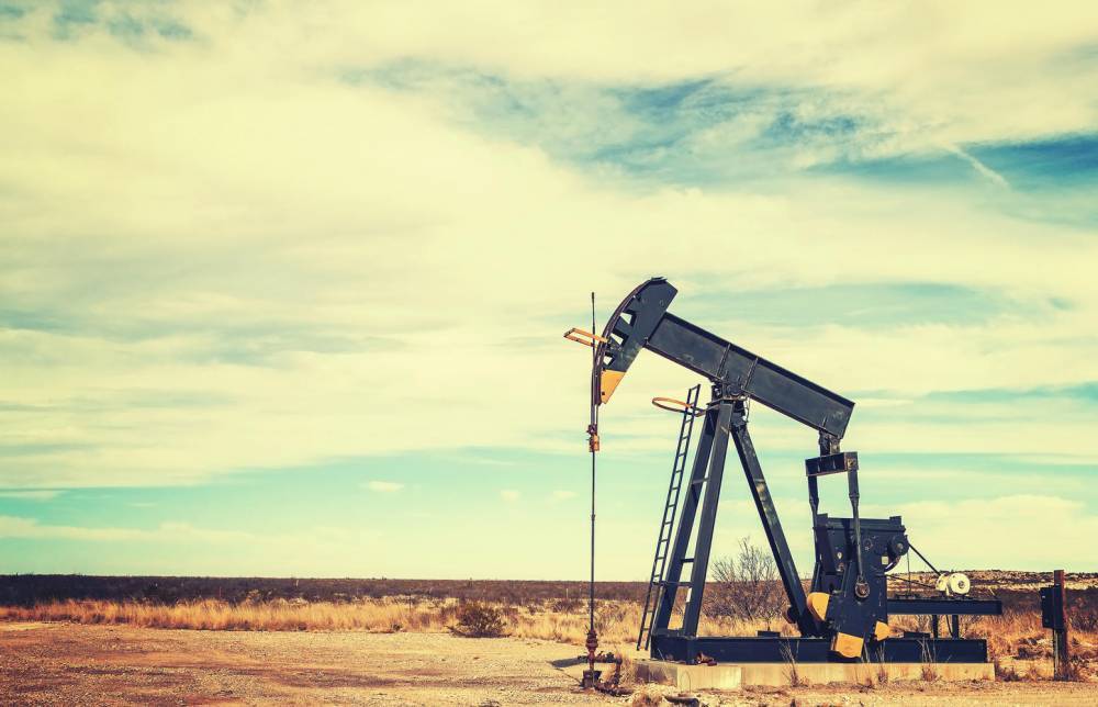 Корона-кризис убивает нефтяную промышленность США, в Техасе отдают нефть даром