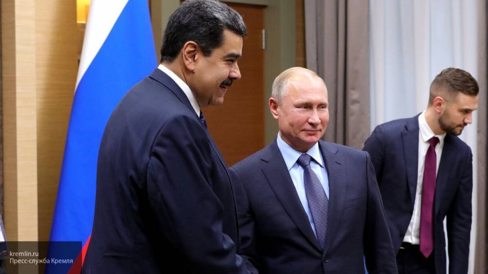 Путин обсудил с Мадуро договоренности по ОПЕК+ в ходе телефонного разговора