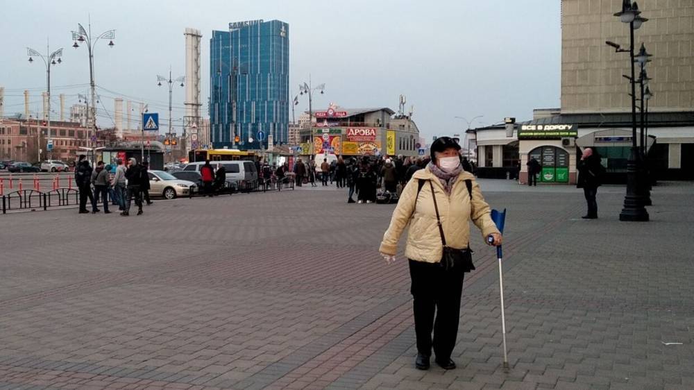На Украине за нарушение карантина будут лишать жилищных субсидий и пенсий