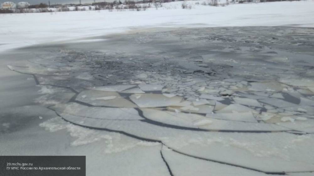 Пенсионер спас из ледяной воды семейную пару в Иркутской области