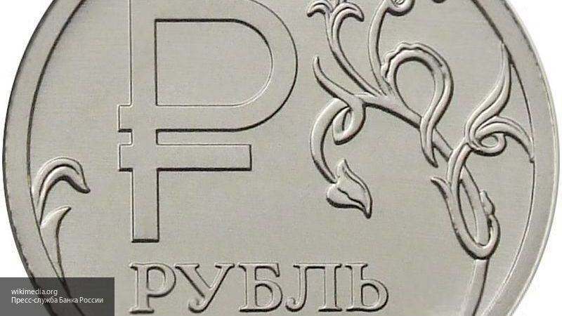 Аналитик "Финам" оспорил мнение Костина о будущем курсе рубля