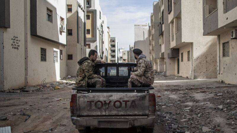 Пять мирных жителей погибли в результате обстрела со стороны ПНС в Триполи