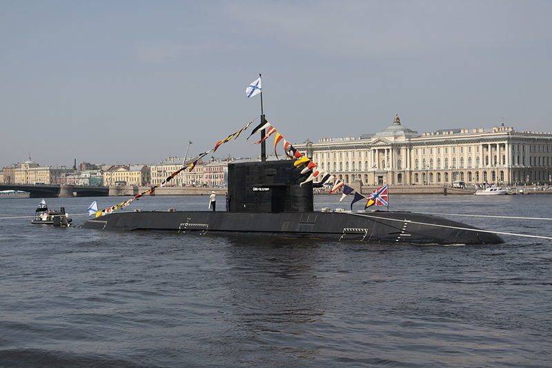 Подлодку Северного флота "Санкт-Петербург" ждет модернизация