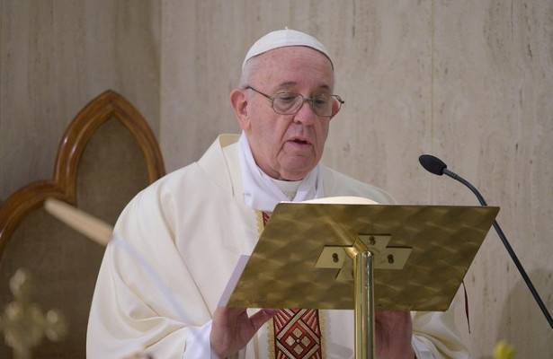 Папа Римский Франциск перенес Всемирную встречу семей и Всемирные дни молодежи на год