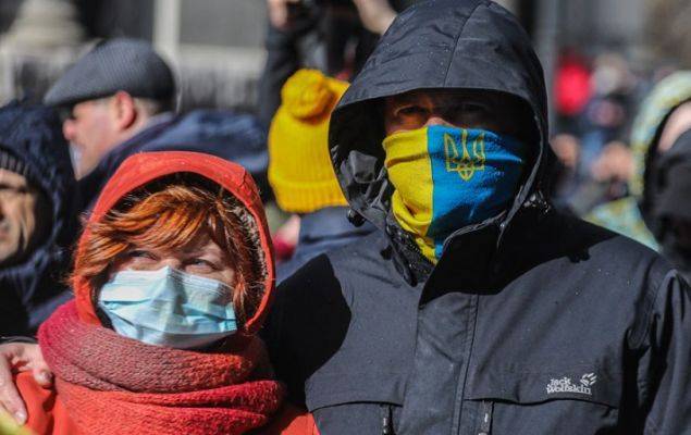 Правительство Украины готовится смягчить карантин в ряде сфер