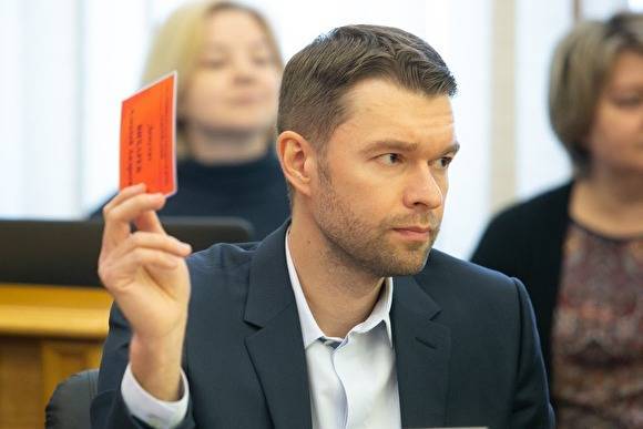 В Екатеринбурге депутата Вихарева могут лишить мандата из-за декларации о доходах