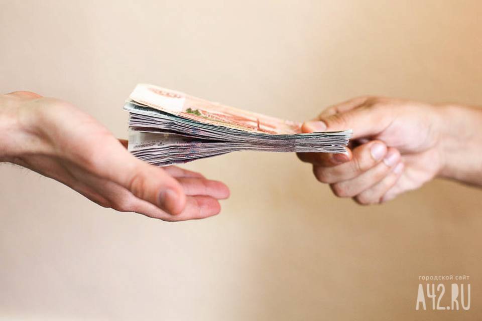 В Кузбассе семейная пара лишилась 1,3 миллиона рублей после звонка из «банка»