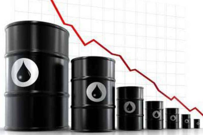 Обвал на эмоциях: эксперты объяснили уход цены на нефть в минус