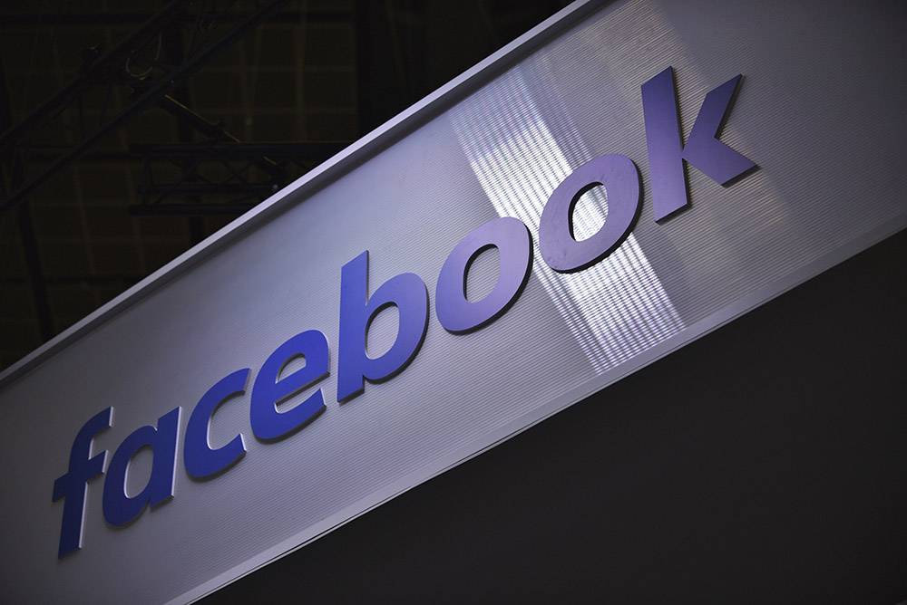 Facebook удалил часть постов с призывами к протестам в США