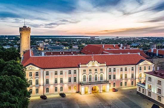 Эстонский парламент выдворяет иностранных рабочих из страны