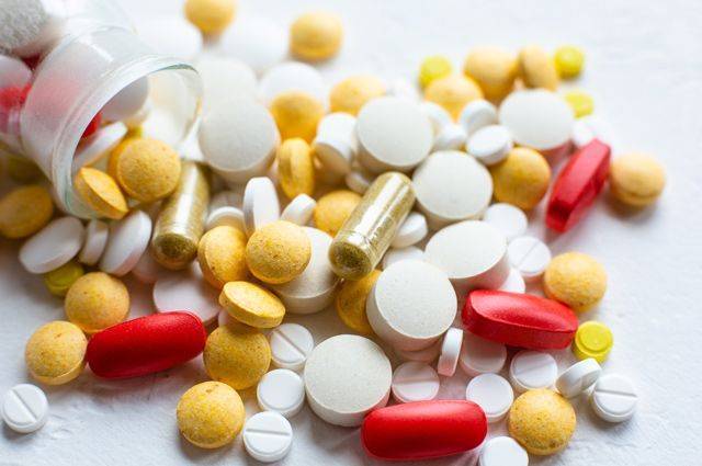 Семь российских фармкомпаний могут отказаться от выпуска парацетамола, ибупрофена и еще более 40 препаратов