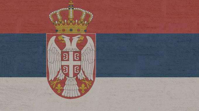 В Сербии российские специалисты продезинфицировали военный учебный центр