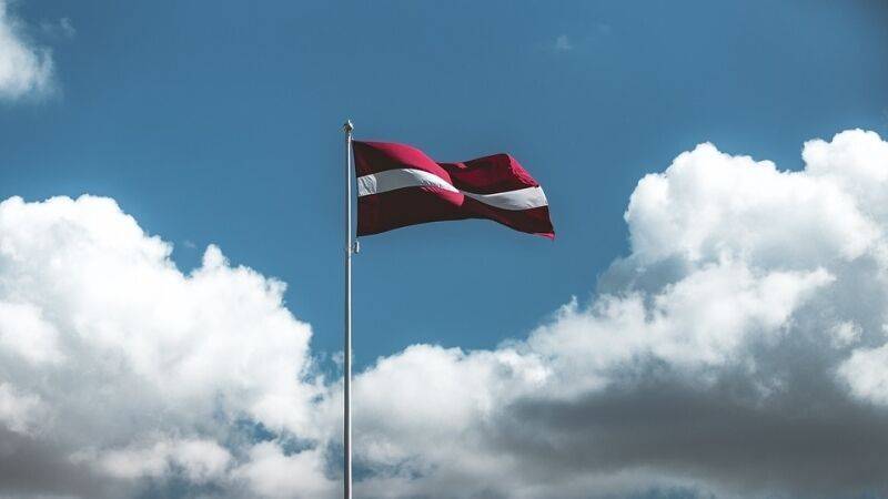 Латвия собственноручно уничтожает свою экономику по идеологическим мотивам