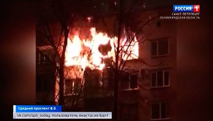 Пожар в жилом доме на Васильевском острове мог произойти из-за взрыва газа