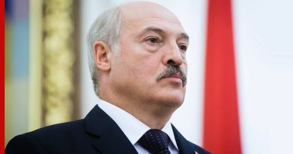 Лукашенко назвал ношение защитных масок в школах «несусветной глупостью»