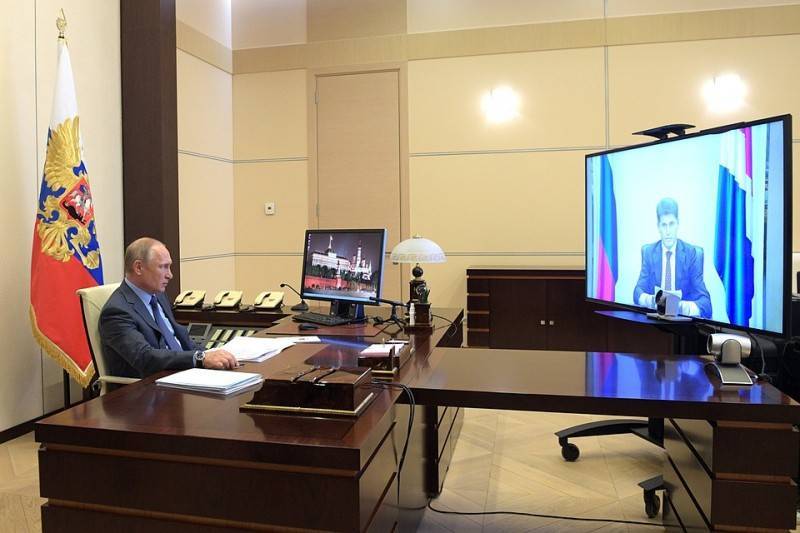 Путин начал звонить министрам в прямом эфире