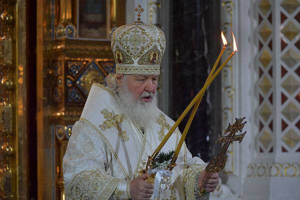 Патриарх Кирилл попросил отсрочить отплату ЖКХ для храмов