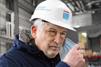 Российского губернатора проверят на коронавирус после заражения подчиненных