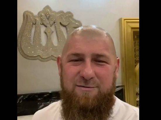 Кадыров побрился наголо на просьбу народа открыть парикмахерские в Чечне
