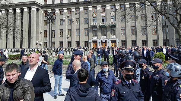 Участникам митинга во Владикавказе назначены административные аресты от до 15 суток