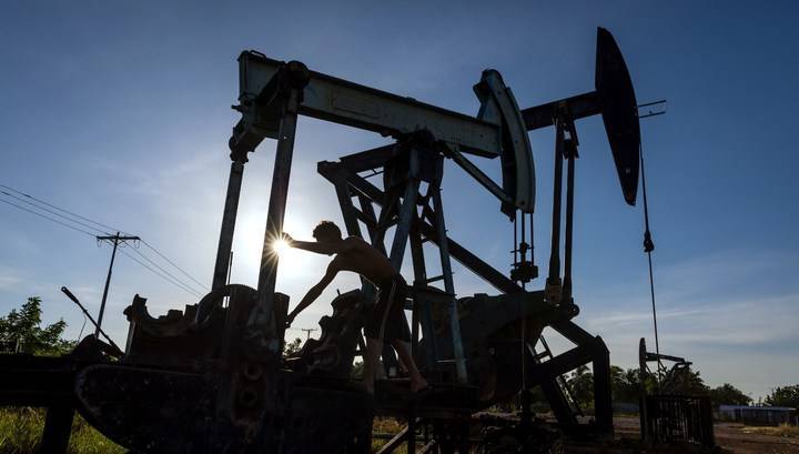 Нефть марки Brent упала ниже $17 за баррель