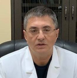 Доктор Мясников признал ошибку в прогнозах распространения коронавируса