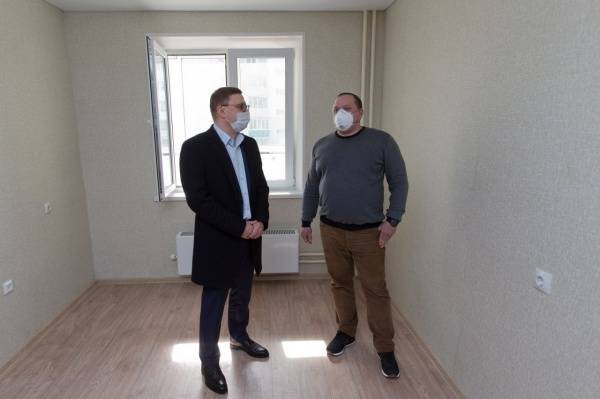 В Челябинске 159 обманутых дольщиков получили квартиры