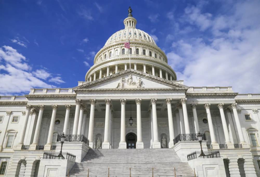 Комитет Сената США поддержал выводы разведки о российском вмешательстве в американские в