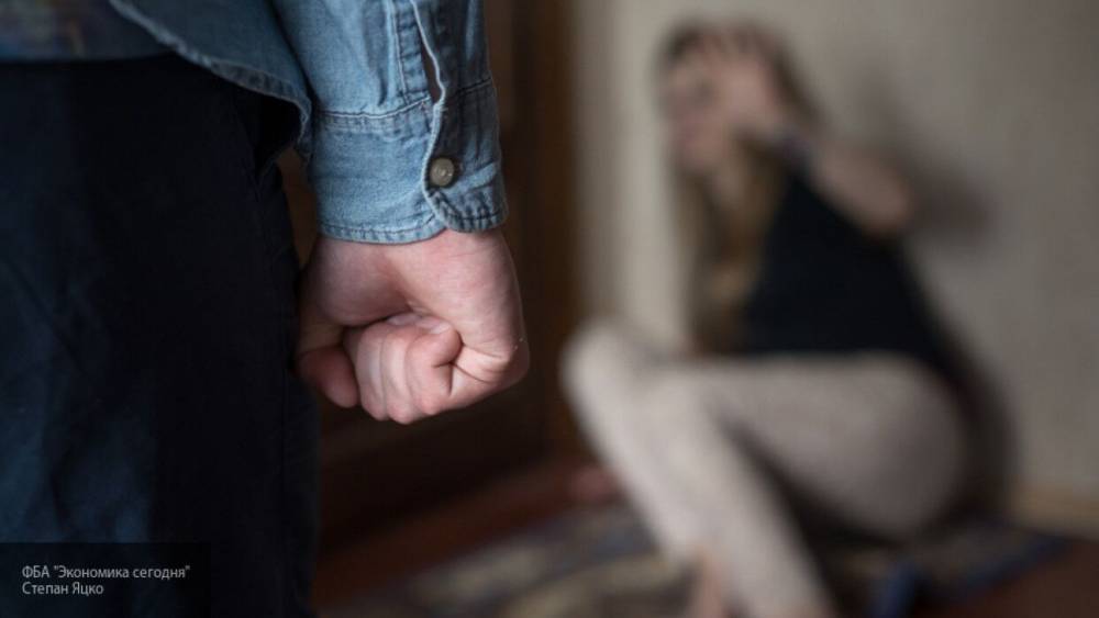 Житель Красноярска обокрал и изнасиловал двух девушек