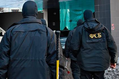 ФСБ предотвратила вооруженное нападение подростка на российскую школу