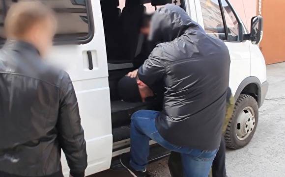 ФСБ задержала 18-летнего тюменца, готовившего массовые убийства в учебном заведении