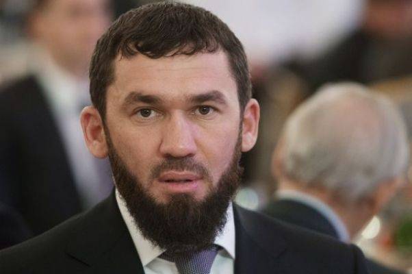 Спикер парламента Чечни объяснил появление военных плановыми учениями
