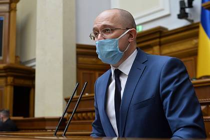 Премьер Украины предрек два года «масочного режима»