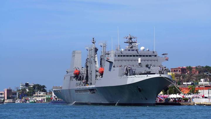 Два тайваньских адмирала отправлены в отставку после вспышки коронавируса на корабле