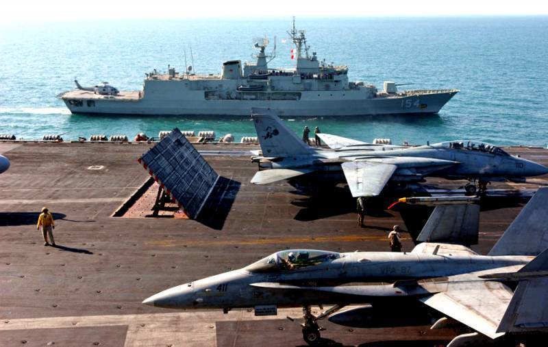 Трамп отдал приказ топить иранские корабли, приближающиеся к флоту США