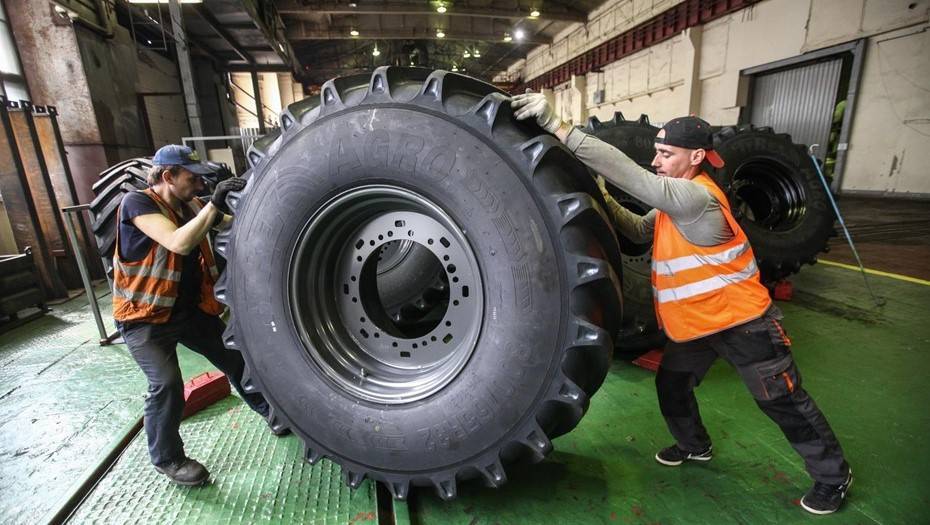 Петербургская компания из-за долгов может потерять тракторный завод в Тамбове