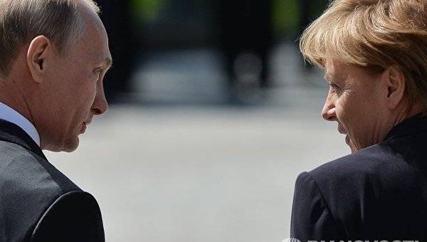 Донбасс, нефть и коронавирус: о чем еще Путин говорил с Меркель